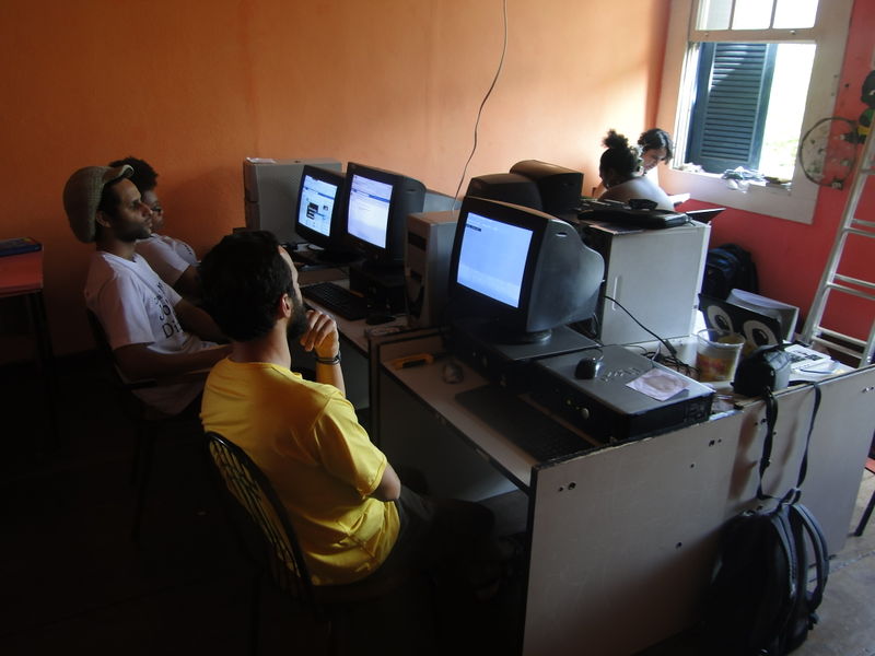 Arquivo:Of roseira4.jpg