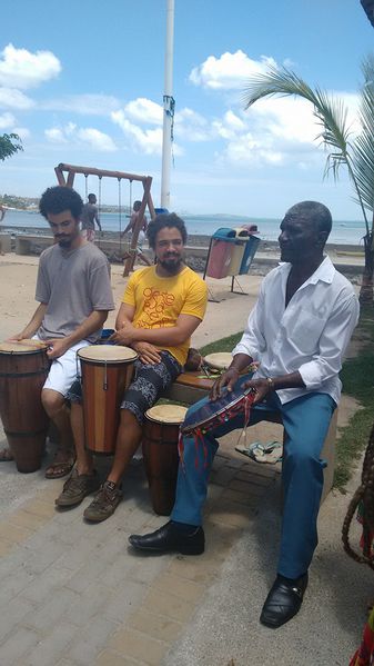 Arquivo:Orla tubarao cd 2.jpg